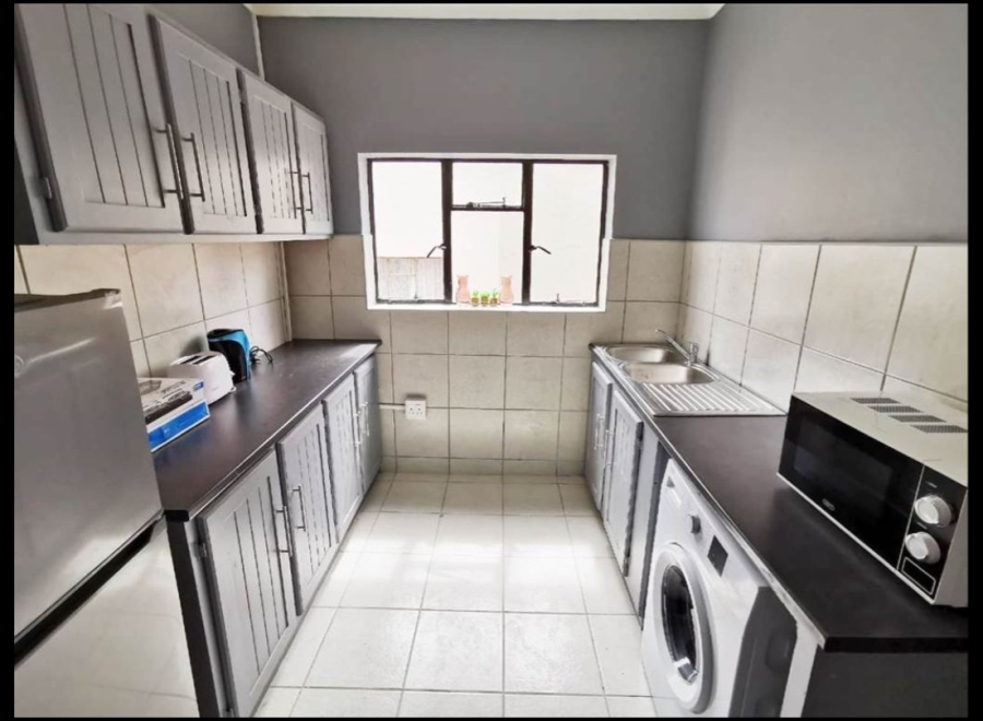 To Let 3 Bedroom Property for Rent in Port Elizabeth Central Eastern Cape